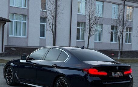 BMW 5 серия, 2021 год, 5 600 000 рублей, 5 фотография