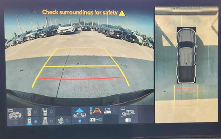 Toyota Tacoma, 2025 год, 6 000 000 рублей, 6 фотография