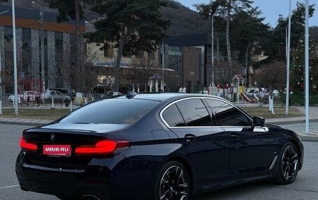 BMW 5 серия, 2021 год, 5 600 000 рублей, 4 фотография