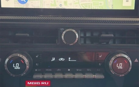 Toyota Tacoma, 2025 год, 6 000 000 рублей, 23 фотография