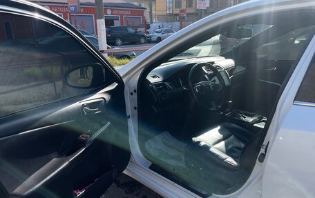 Toyota Camry, 2017 год, 1 600 000 рублей, 7 фотография