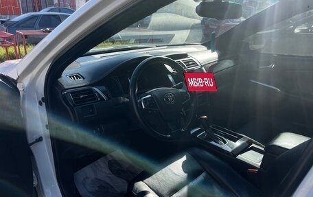 Toyota Camry, 2017 год, 1 600 000 рублей, 8 фотография