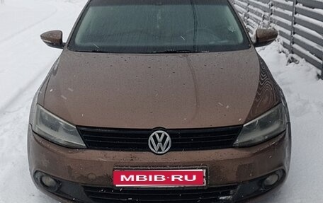 Volkswagen Jetta VI, 2012 год, 870 000 рублей, 1 фотография