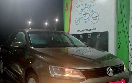 Volkswagen Jetta VI, 2012 год, 870 000 рублей, 6 фотография