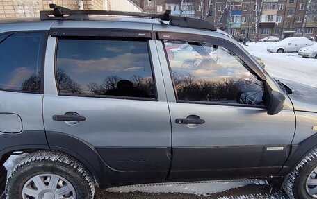 Chevrolet Niva I рестайлинг, 2012 год, 330 000 рублей, 3 фотография