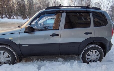 Chevrolet Niva I рестайлинг, 2012 год, 330 000 рублей, 6 фотография