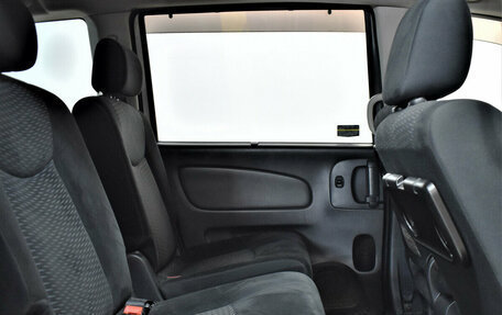 Nissan Serena IV, 2011 год, 1 220 000 рублей, 12 фотография