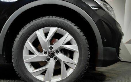 Volkswagen Tiguan II, 2021 год, 3 349 000 рублей, 9 фотография