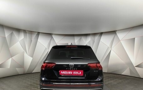 Volkswagen Tiguan II, 2021 год, 3 349 000 рублей, 8 фотография