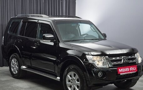 Mitsubishi Pajero IV, 2012 год, 2 027 000 рублей, 3 фотография