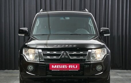 Mitsubishi Pajero IV, 2012 год, 2 027 000 рублей, 2 фотография