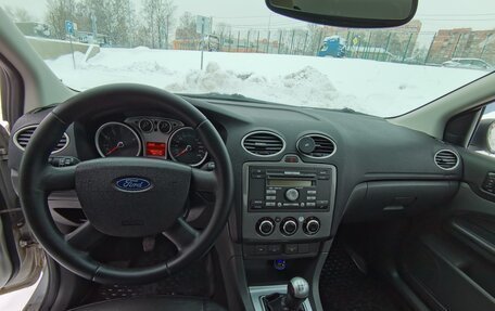 Ford Focus II рестайлинг, 2006 год, 400 000 рублей, 22 фотография