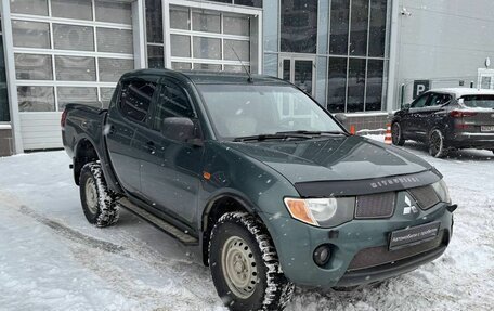 Mitsubishi L200 IV рестайлинг, 2007 год, 940 000 рублей, 1 фотография