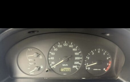 Mazda 626, 1998 год, 250 000 рублей, 14 фотография