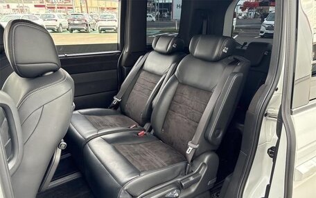 Honda Stepwgn, 2023 год, 2 730 000 рублей, 10 фотография