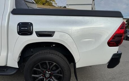 Toyota Hilux VIII, 2024 год, 4 400 116 рублей, 8 фотография