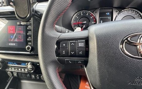 Toyota Hilux VIII, 2024 год, 4 400 116 рублей, 14 фотография