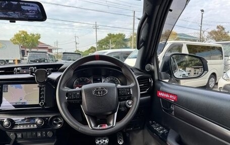 Toyota Hilux VIII, 2024 год, 4 400 116 рублей, 13 фотография