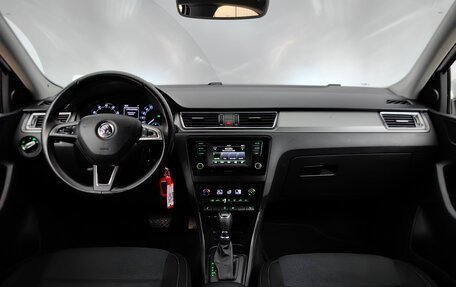 Skoda Rapid I, 2015 год, 999 000 рублей, 12 фотография