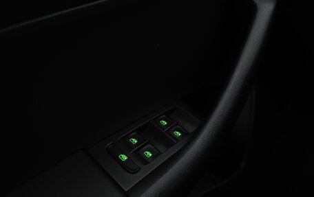 Skoda Rapid I, 2015 год, 999 000 рублей, 22 фотография