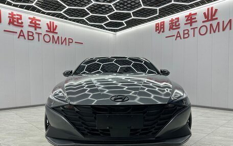 Hyundai Elantra, 2023 год, 1 760 000 рублей, 2 фотография