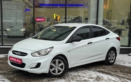 Hyundai Solaris II рестайлинг, 2014 год, 860 000 рублей, 1 фотография