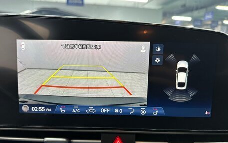 Hyundai Elantra, 2023 год, 1 760 000 рублей, 14 фотография