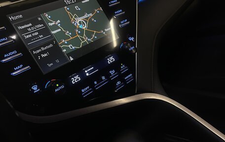 Toyota Camry, 2019 год, 2 590 000 рублей, 6 фотография