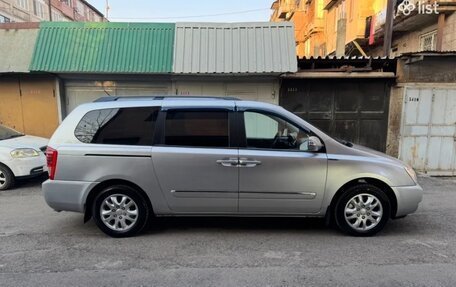 KIA Carnival III, 2010 год, 1 650 000 рублей, 6 фотография