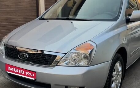 KIA Carnival III, 2010 год, 1 650 000 рублей, 3 фотография