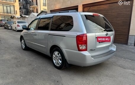 KIA Carnival III, 2010 год, 1 650 000 рублей, 7 фотография