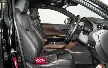 Toyota Harrier, 2020 год, 4 200 000 рублей, 5 фотография