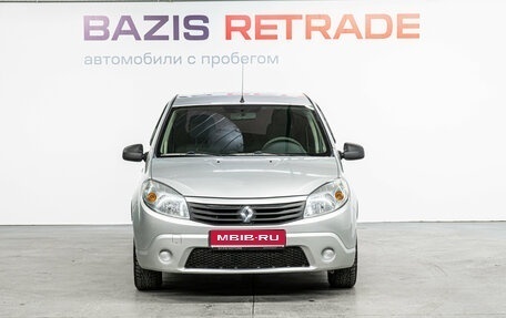 Renault Sandero I, 2013 год, 569 000 рублей, 2 фотография