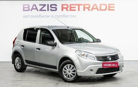 Renault Sandero I, 2013 год, 569 000 рублей, 3 фотография
