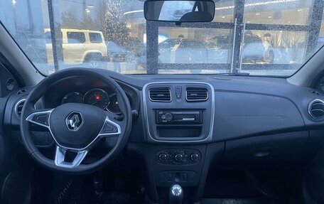 Renault Logan II, 2019 год, 970 000 рублей, 9 фотография