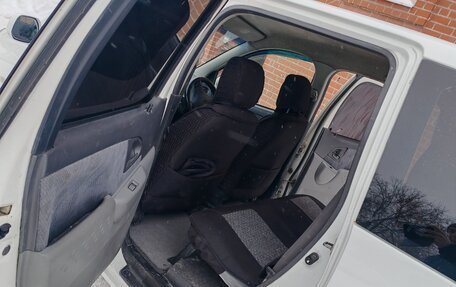 Toyota FunCargo, 2000 год, 380 000 рублей, 8 фотография