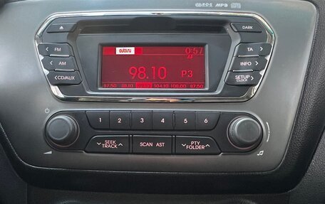 KIA Rio III рестайлинг, 2012 год, 750 000 рублей, 20 фотография