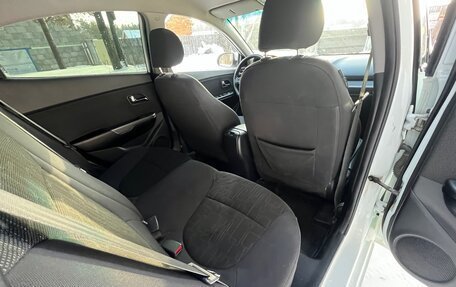 KIA Rio III рестайлинг, 2012 год, 750 000 рублей, 32 фотография