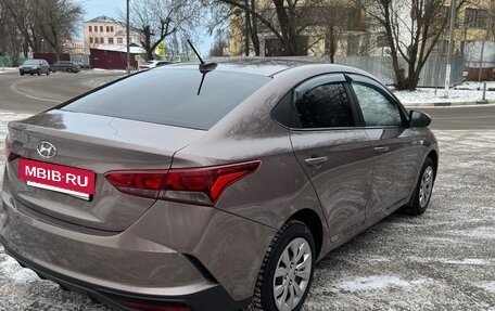 Hyundai Solaris II рестайлинг, 2021 год, 1 210 000 рублей, 5 фотография