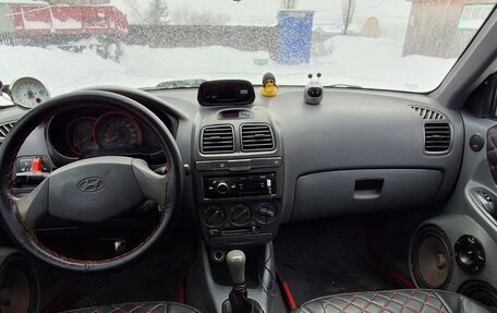 Hyundai Accent II, 2005 год, 240 000 рублей, 2 фотография