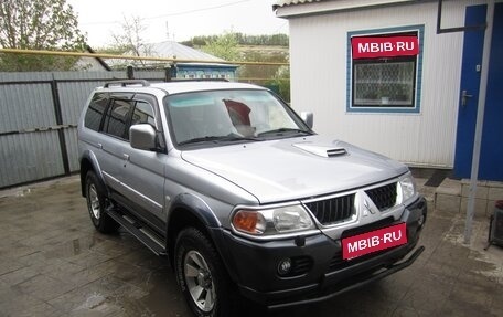 Mitsubishi Pajero Sport II рестайлинг, 2006 год, 949 000 рублей, 1 фотография