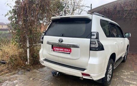 Toyota Land Cruiser Prado 150 рестайлинг 2, 2019 год, 4 300 000 рублей, 3 фотография