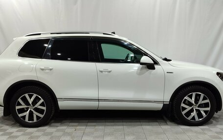 Volkswagen Touareg III, 2013 год, 2 100 000 рублей, 4 фотография