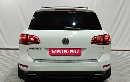 Volkswagen Touareg III, 2013 год, 2 100 000 рублей, 6 фотография
