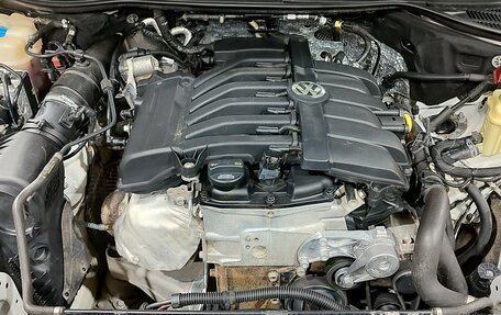 Volkswagen Touareg III, 2013 год, 2 100 000 рублей, 11 фотография