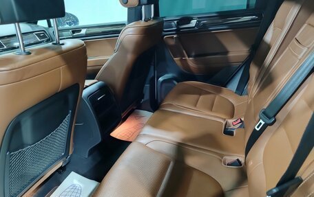 Volkswagen Touareg III, 2013 год, 2 100 000 рублей, 18 фотография