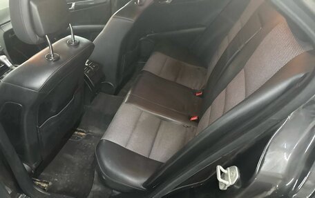 Mercedes-Benz C-Класс, 2010 год, 950 000 рублей, 7 фотография