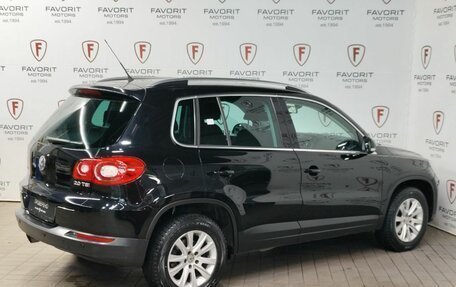 Volkswagen Tiguan I, 2011 год, 1 135 000 рублей, 6 фотография