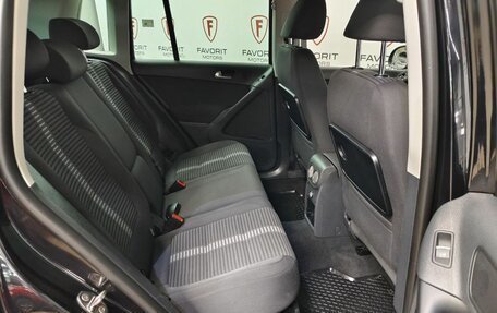 Volkswagen Tiguan I, 2011 год, 1 135 000 рублей, 16 фотография