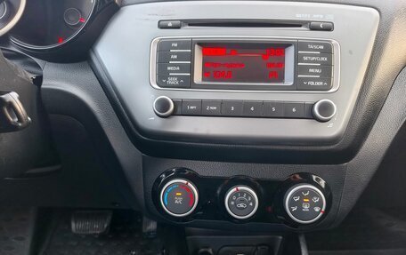 KIA Rio III рестайлинг, 2015 год, 1 130 000 рублей, 13 фотография